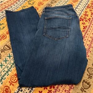 Outpost Makers Men’s Blue Jeans size 36 x 32 in good used condition